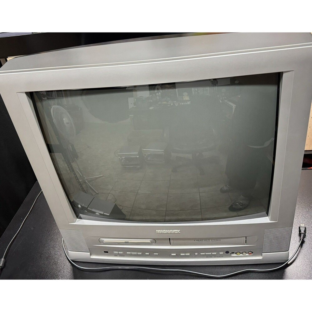 GAMING CRT TV Magnavox MWC24T5 A 24" TV/DVD Retro VCR DOESN’T WORK DVD AUX WORK